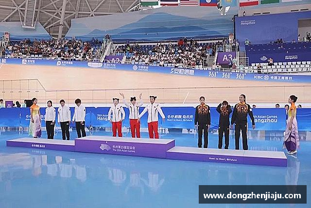 关于EMC易倍首页